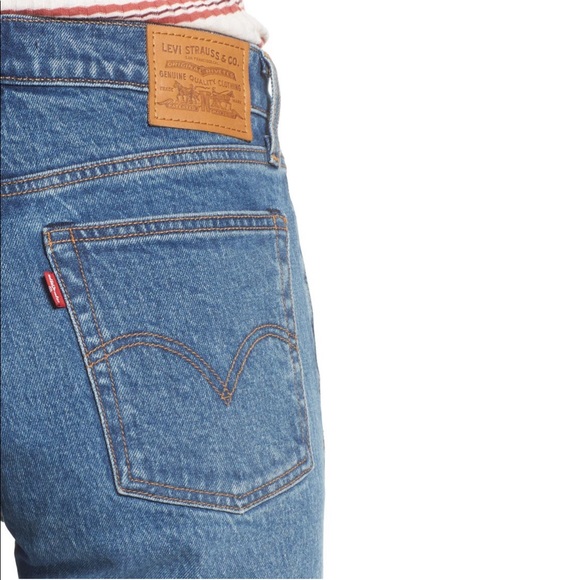 Levi’s Wedgie Raw Hem Straight Leg Jeans - Picture 3 of 5